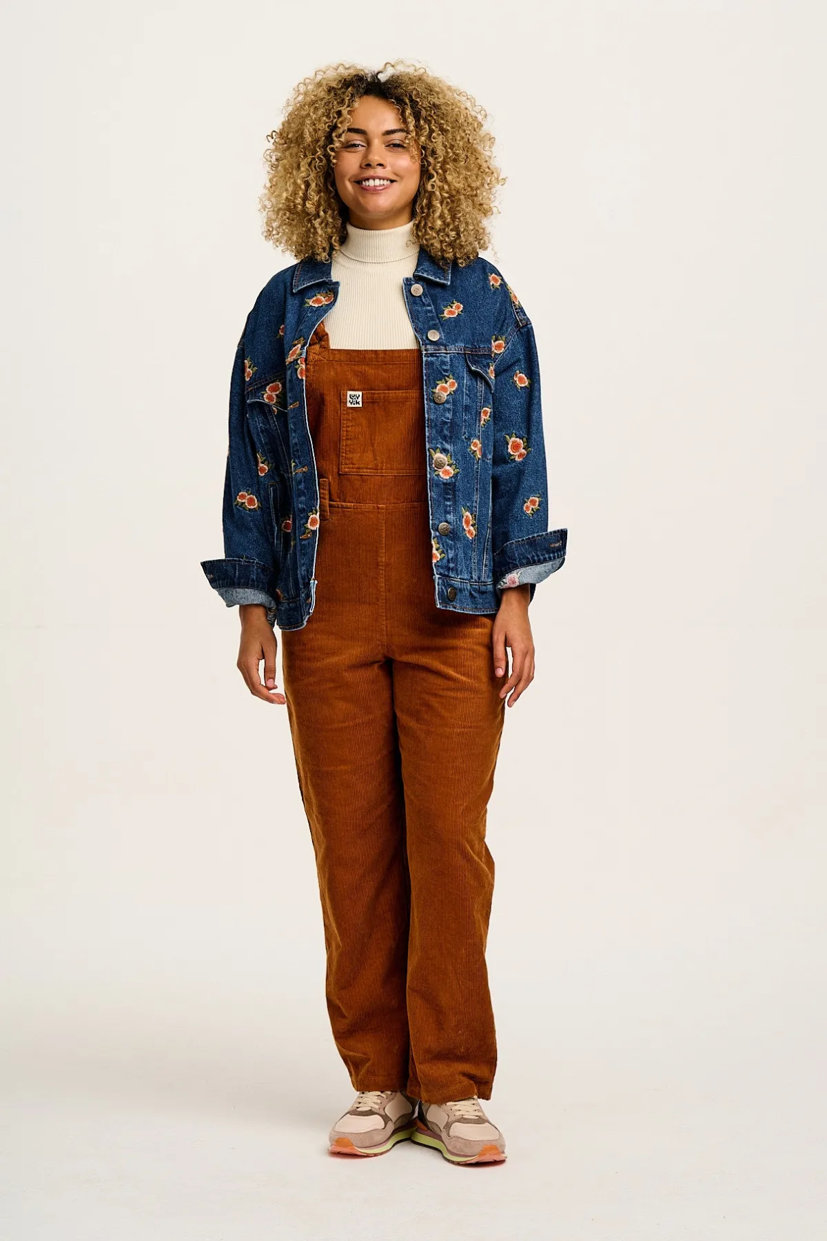 callaway__denim_jacket_with_rose_embroidery_3.webp Lucy & Yak Callaway - Denim Jacket with Rose Embroidery