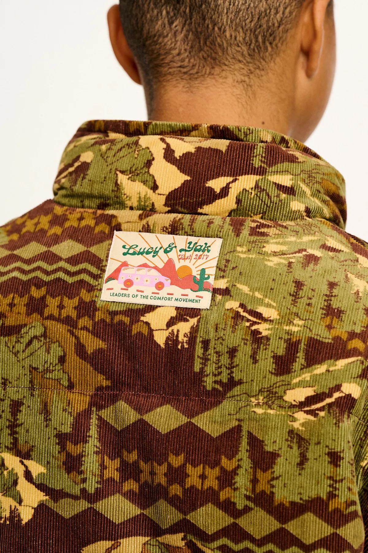 paloma__corduroy_puffer_jacket_in_green__brown_nevis_print_3.webp Lucy & Yak Paloma - Corduroy Puffer Jacket in Green & Brown Nevis Print