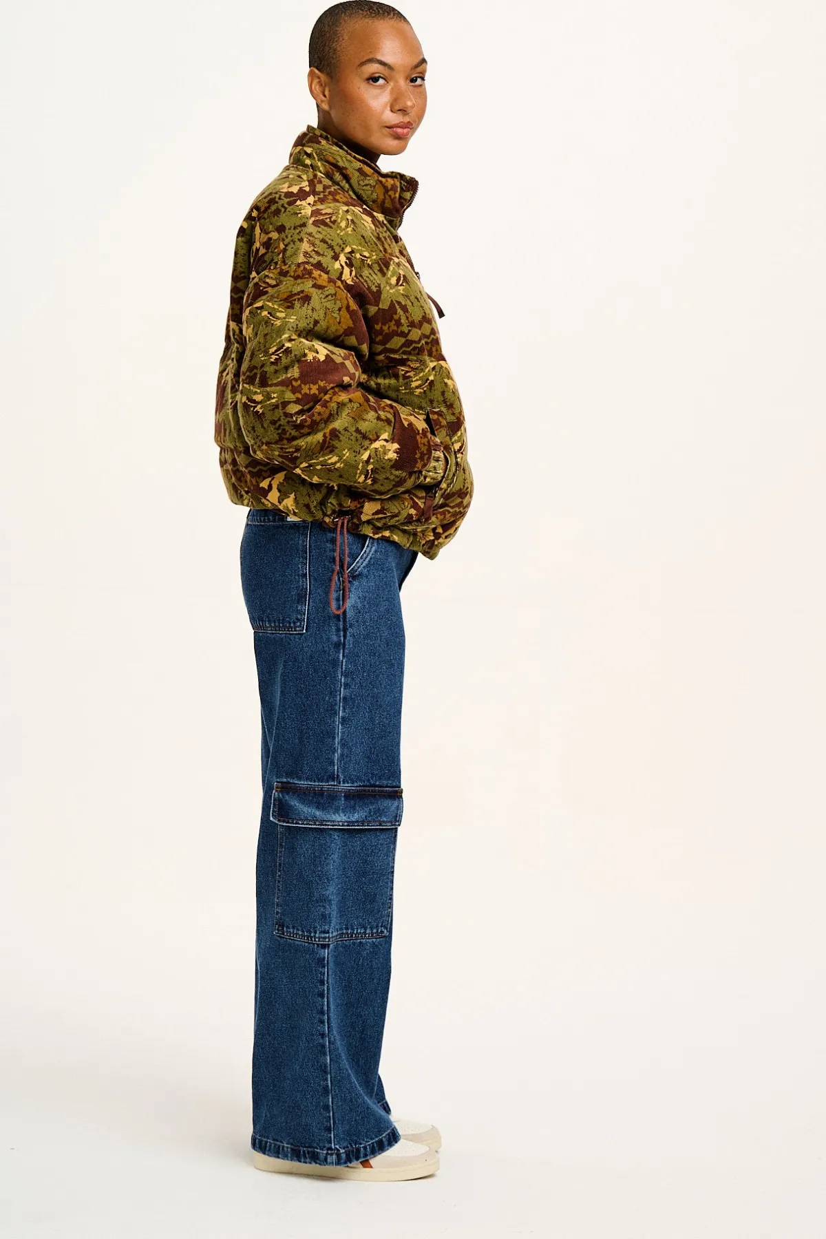 paloma__corduroy_puffer_jacket_in_green__brown_nevis_print_4.webp Lucy & Yak Paloma - Corduroy Puffer Jacket in Green & Brown Nevis Print