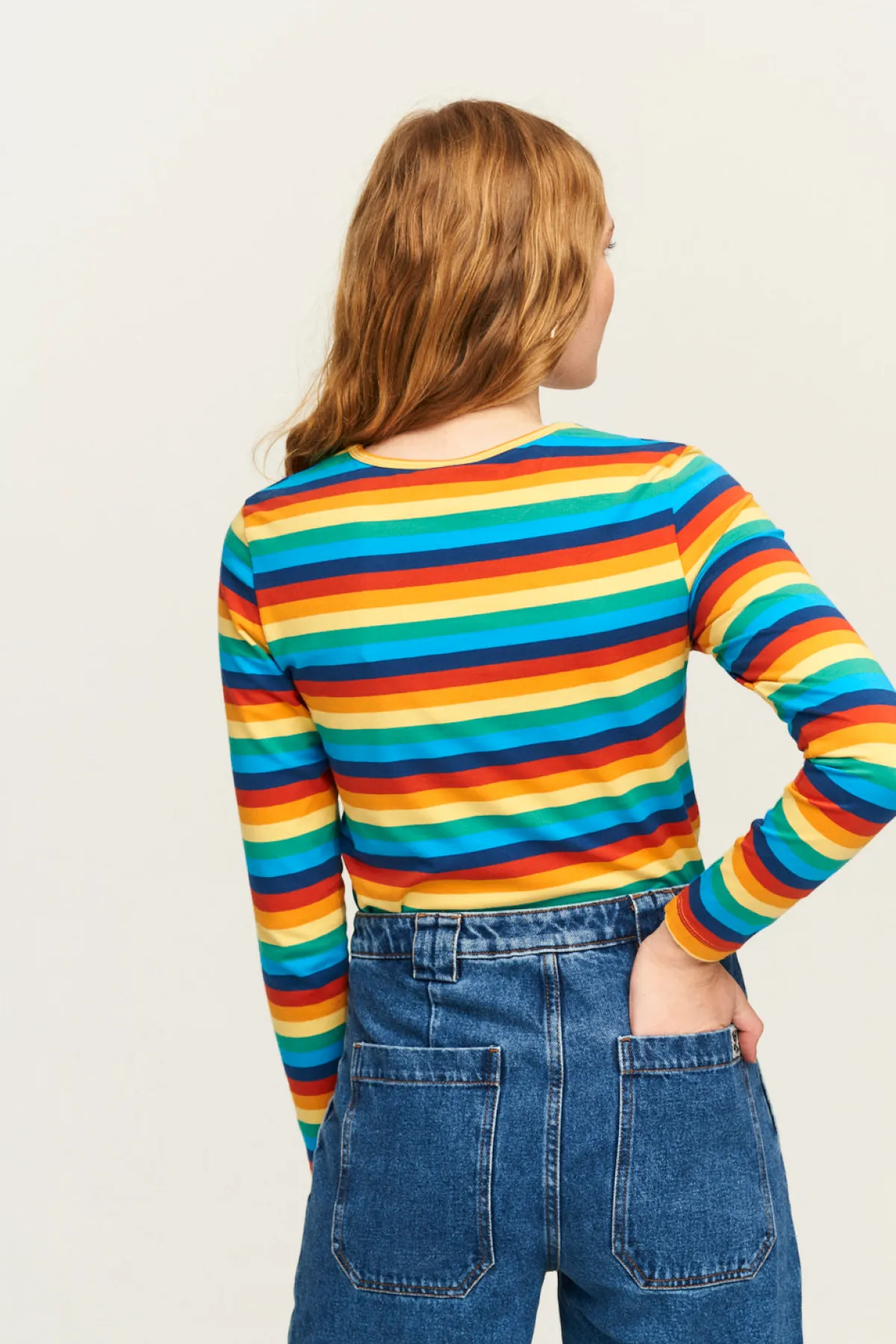 rey__long_sleeve_cotton_top_in_rainbow_stripe_4.webp Lucy & Yak Rey - Long Sleeve Cotton Top in Rainbow Stripe