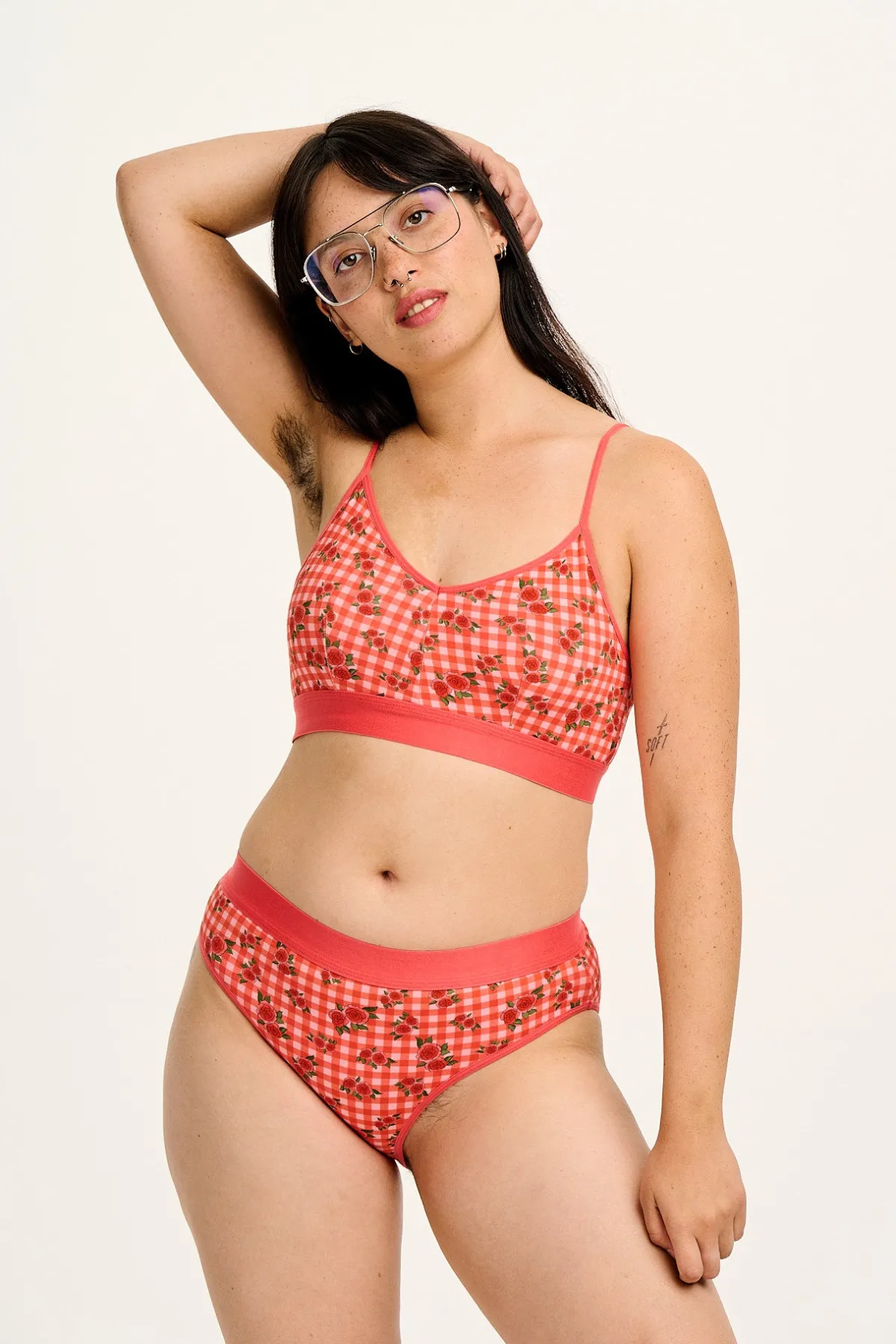 ruby__crop_top_cotton__bamboo_bralette_in_pink_check_rosalind_print_3.webp Lucy & Yak Ruby - Crop Top Cotton & Bamboo Bralette in Pink Check Rosalind Print