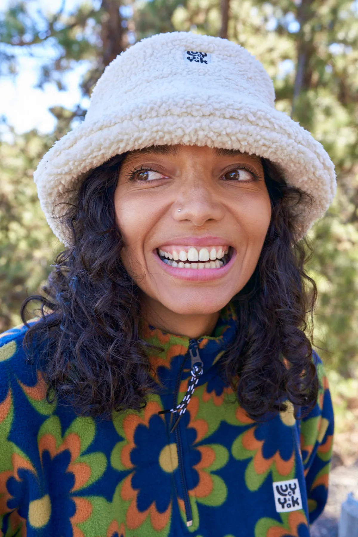 Lucy & Yak Travis - Borg Fleece Bucket Hat in Cream